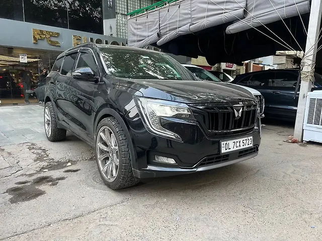 Used 2025 Mahindra XUV700 in Delhi