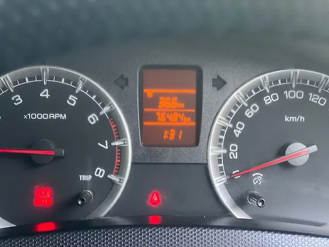 Used Maruti Suzuki Swift [2011-2014] VXi in Surat