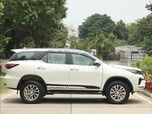 Used Toyota Fortuner [2016-2021] 2.7 4x2 AT [2016-2020] in Delhi