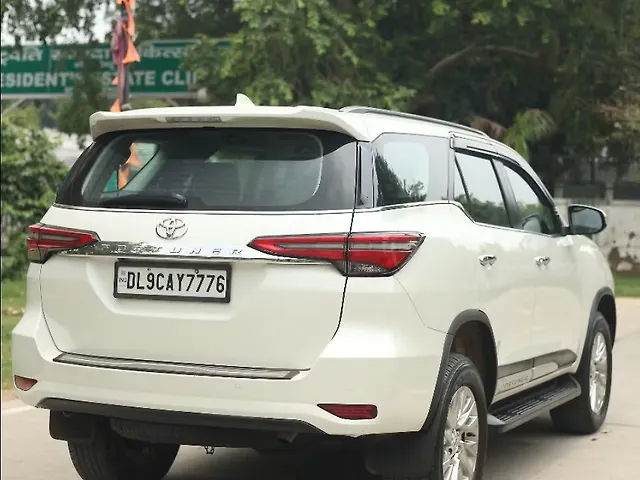 Used Toyota Fortuner [2016-2021] 2.7 4x2 AT [2016-2020] in Delhi