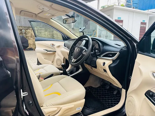 Used Toyota Yaris V MT in Guwahati
