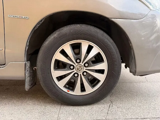 Used Toyota Innova [2013-2014] 2.5 VX 7 STR BS-IV in Mumbai