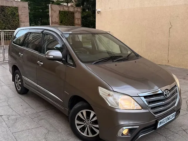 Used Toyota Innova [2013-2014] 2.5 VX 7 STR BS-IV in Mumbai