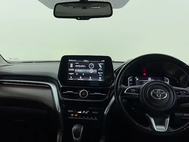 Used Toyota Urban Cruiser Hyryder V Hybrid [2022-2023] in Ghaziabad