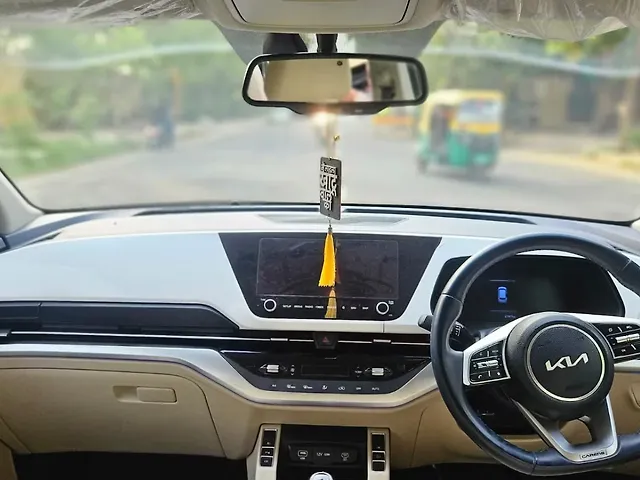 Used Kia Carens [2022-2023] Luxury Plus 1.4 Petrol 7 STR in Delhi