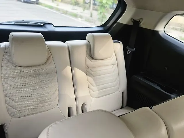 Used Kia Carens [2022-2023] Luxury Plus 1.4 Petrol 7 STR in Delhi
