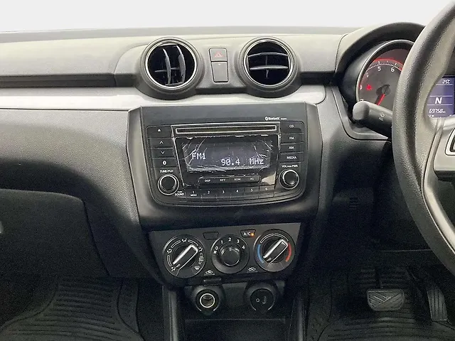 Used Maruti Suzuki Swift [2018-2021] VXi AMT in Hyderabad