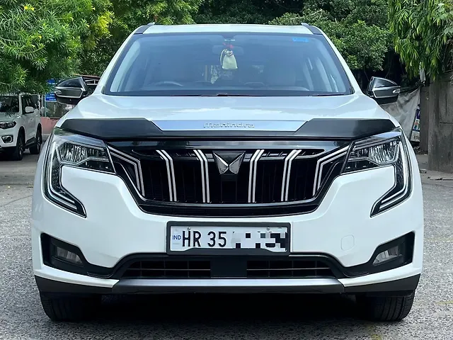 Used 2022 Mahindra XUV700 in Delhi