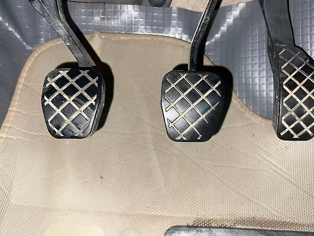 Used Volkswagen Polo [2012-2014] Highline1.2L (P) in Faridabad
