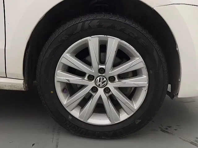 Used Volkswagen Polo [2012-2014] Highline1.2L (P) in Faridabad