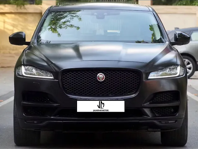 Used 2019 Jaguar F-Pace in Delhi