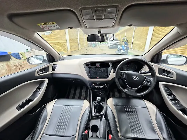 Used Hyundai Elite i20 [2018-2019] Sportz 1.2 in Guwahati