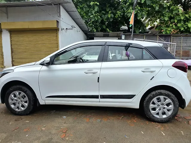 Used Hyundai Elite i20 [2018-2019] Sportz 1.2 in Guwahati