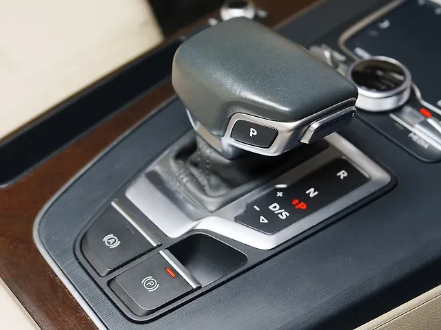 Used Audi Q5 [2018-2020] 40 TDI Technology in Delhi