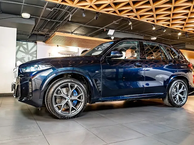 Used BMW X5 xDrive40i M Sport in Delhi