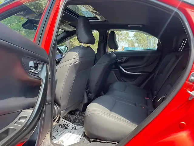 Used Tata Nexon Fearless Plus (S) 1.2 Petrol 7DCA Dual Tone [2023-2025] in Mumbai