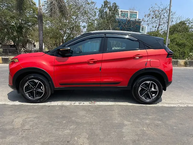 Used Tata Nexon Fearless Plus (S) 1.2 Petrol 7DCA Dual Tone [2023-2025] in Mumbai