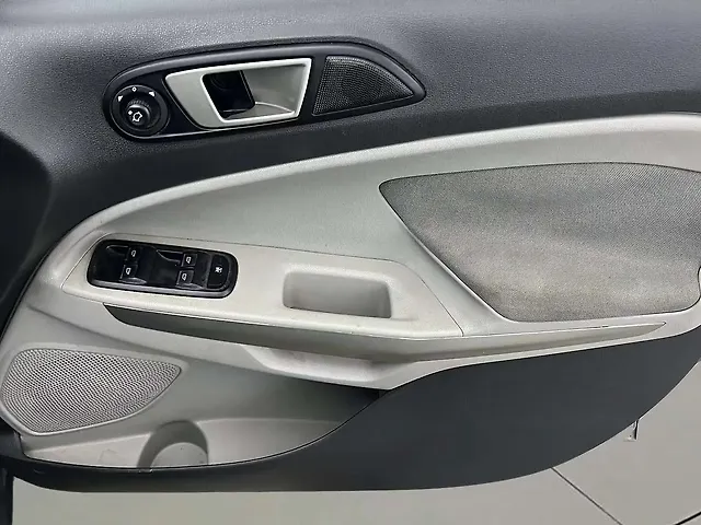 Used Ford EcoSport [2015-2017] Titanium 1.5L Ti-VCT AT in Delhi