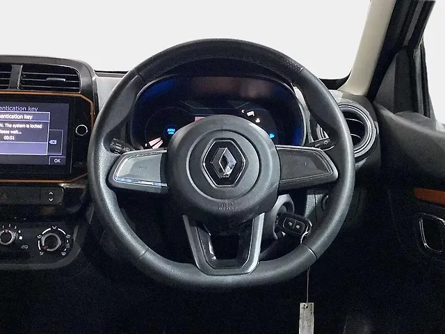 Used Renault Kwid [2022-2023] CLIMBER (O) 1.0 Dual Tone in Delhi