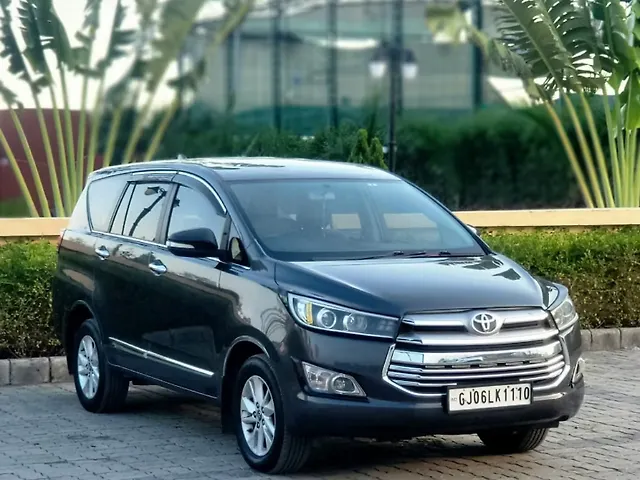 Used 2018 Toyota Innova Crysta in Surat