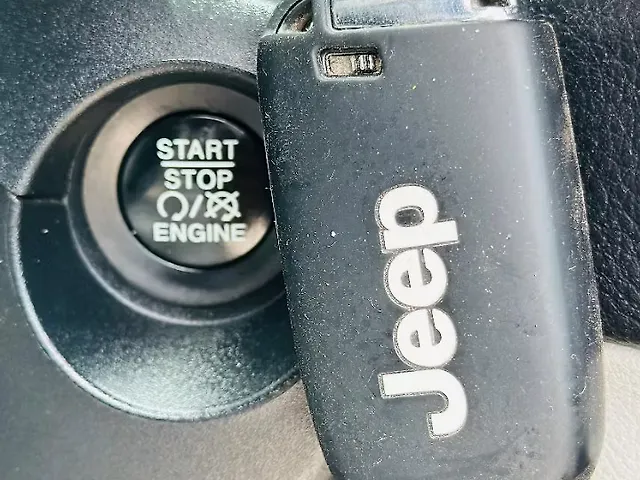 Used Jeep Compass [2017-2021] Longitude 2.0 Diesel [2017-2020] in Surat