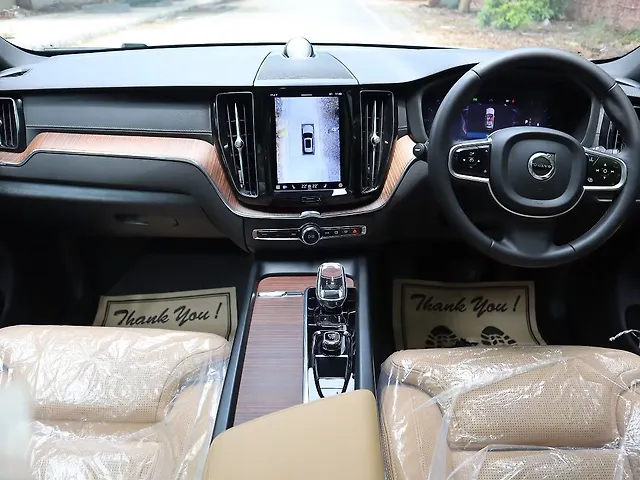 Used Volvo XC60 B5 Ultimate in Delhi