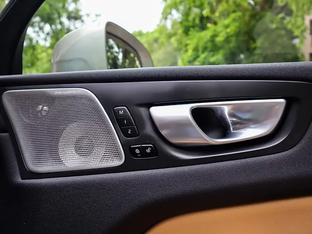 Used Volvo XC60 B5 Ultimate in Delhi
