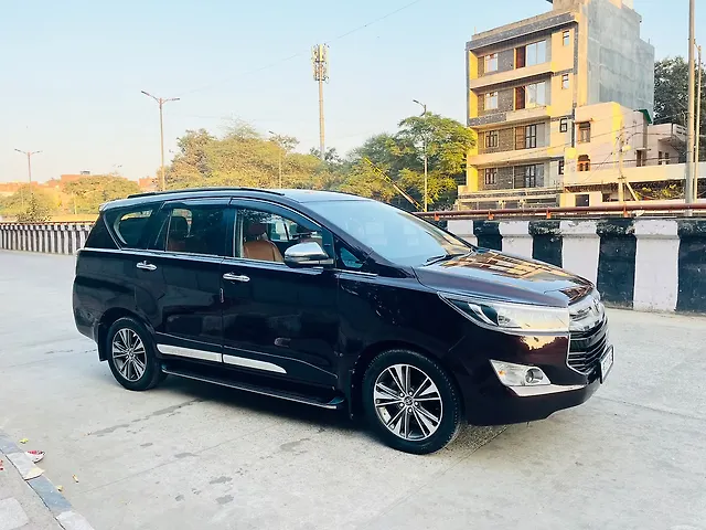 Used 2019 Toyota Innova Crysta in Delhi