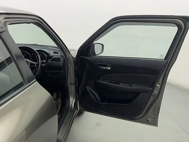 Used Maruti Suzuki Swift [2021-2024] VXi in Gurgaon
