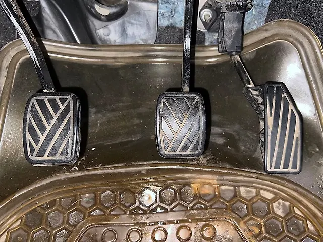 Used Maruti Suzuki Swift [2021-2024] VXi in Gurgaon