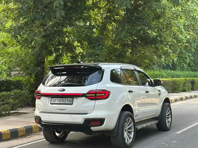 Used Ford Endeavour [2016-2019] Titanium 3.2 4x4 AT in Kanpur