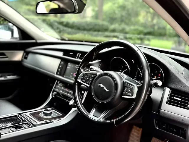 Used Jaguar XF Prestige Petrol CBU in Gurgaon