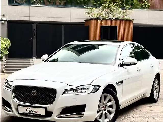 Used Jaguar XF Prestige Petrol CBU in Gurgaon