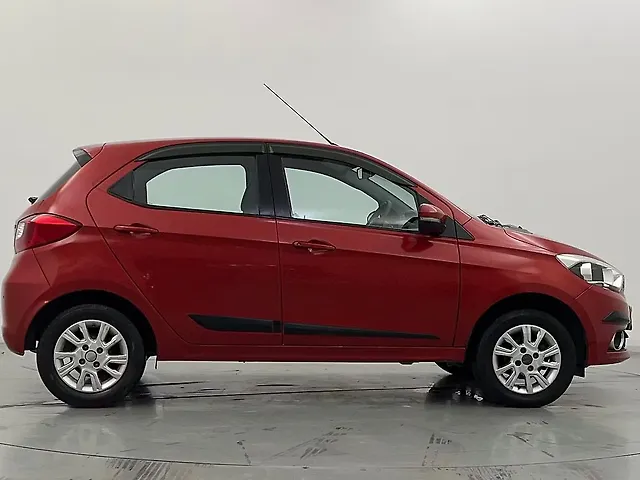 Used Tata Tiago [2016-2020] Revotron XZA in Delhi