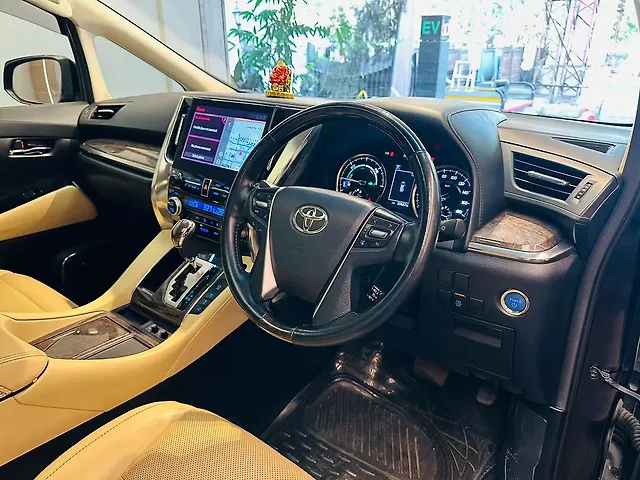 Used Toyota Vellfire [2020-2023] Hybrid in Mumbai