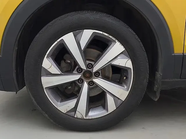 Used Volkswagen Taigun [2021-2023] Topline 1.0 TSI MT in Mumbai