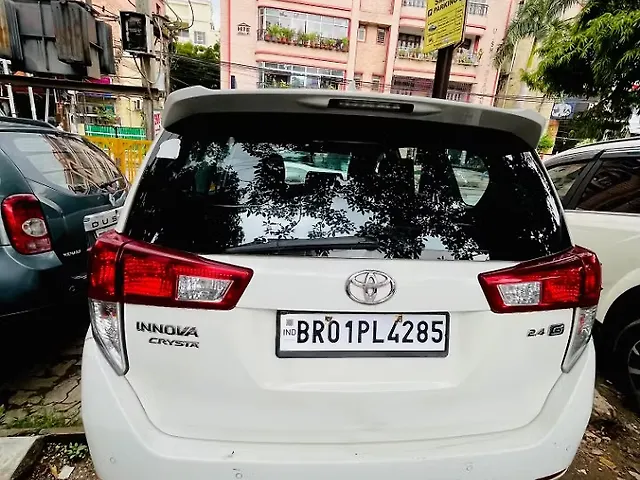 Used Toyota Innova Crysta [2016-2020] 2.4 G 8 STR [2016-2017] in Patna