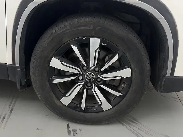 Used MG Hector Plus [2020-2023] Style 1.5 Petrol Turbo MT 7-STR in Delhi