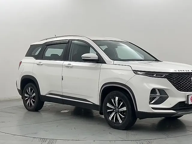 Used MG Hector Plus [2020-2023] Style 1.5 Petrol Turbo MT 7-STR in Delhi