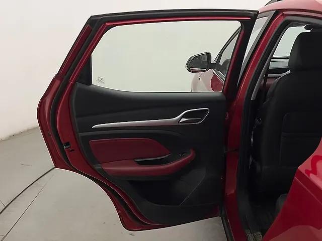 Used MG Astor Savvy 1.3 Turbo AT S Red [2021-2023] in Thane