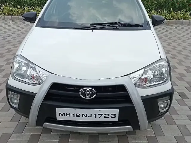 Used 2016 Toyota Etios in Sangli