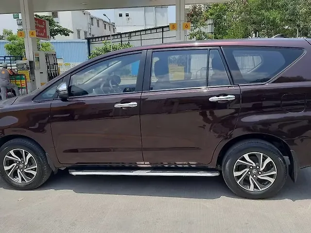 Used Toyota Innova Crysta [2016-2020] 2.4 G 7 STR [2016-2017] in Chennai