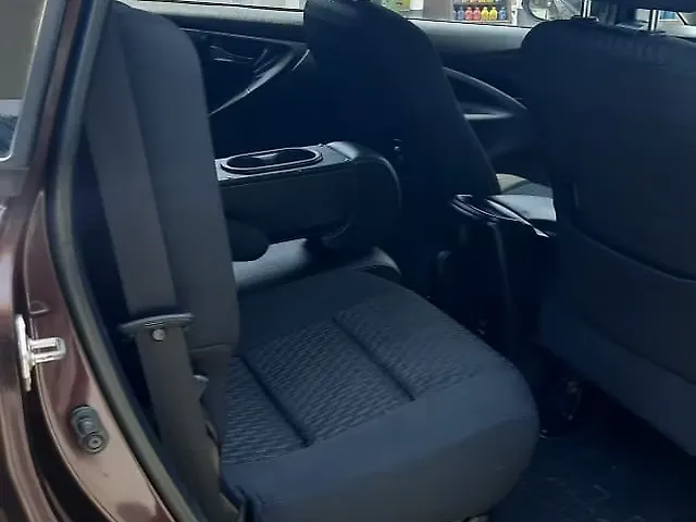 Used Toyota Innova Crysta [2016-2020] 2.4 G 7 STR [2016-2017] in Chennai