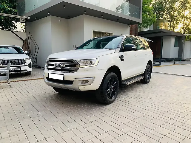 Used Ford Endeavour [2016-2019] Titanium 3.2 4x4 AT in Delhi