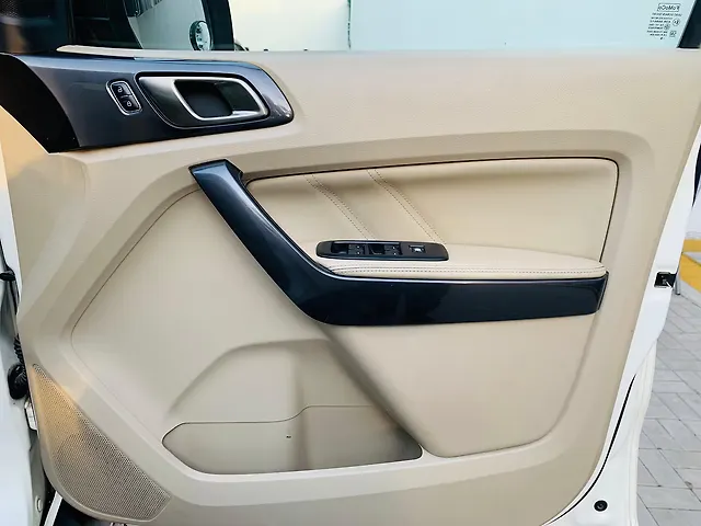 Used Ford Endeavour [2016-2019] Titanium 3.2 4x4 AT in Delhi