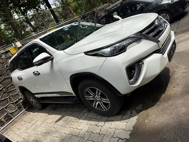Used Toyota Fortuner [2016-2021] 2.8 4x2 AT [2016-2020] in Mumbai