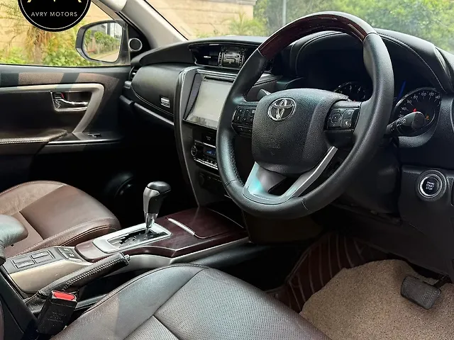 Used Toyota Fortuner [2016-2021] 2.8 4x2 AT [2016-2020] in Delhi