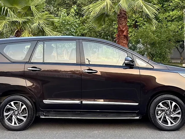 Used Toyota Innova Crysta [2020-2023] GX 2.4 AT 7 STR in Delhi