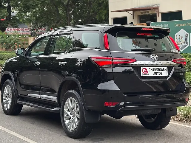 Used Toyota Fortuner 4X4 AT 2.8 Diesel in Chandigarh