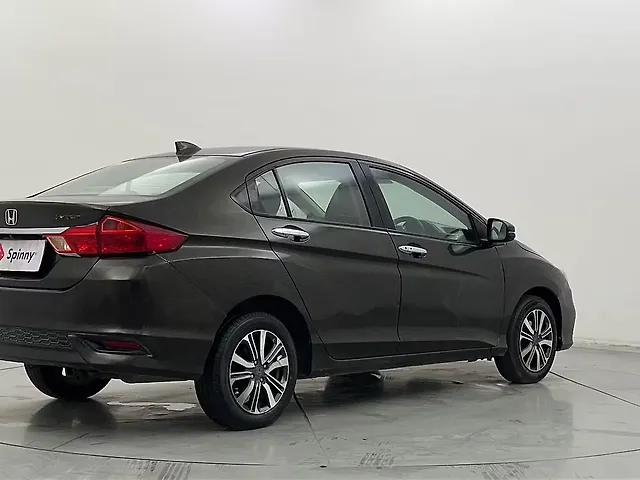 Used Honda City 4th Generation V Petrol in Delhi